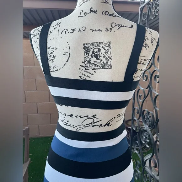 BCBGMaxAzria Elle Cutout Bandage Stripe Body-con Color block Mini Dress Small - Picture 5 of 16